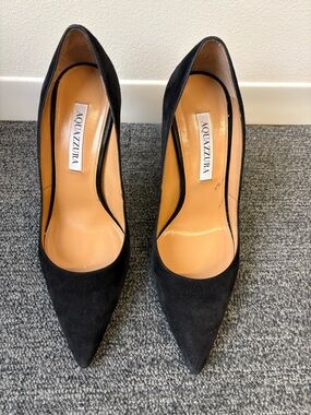 Aquazzura Black Suede Pointed Toe Pumps